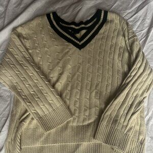 GAP v neck sweater